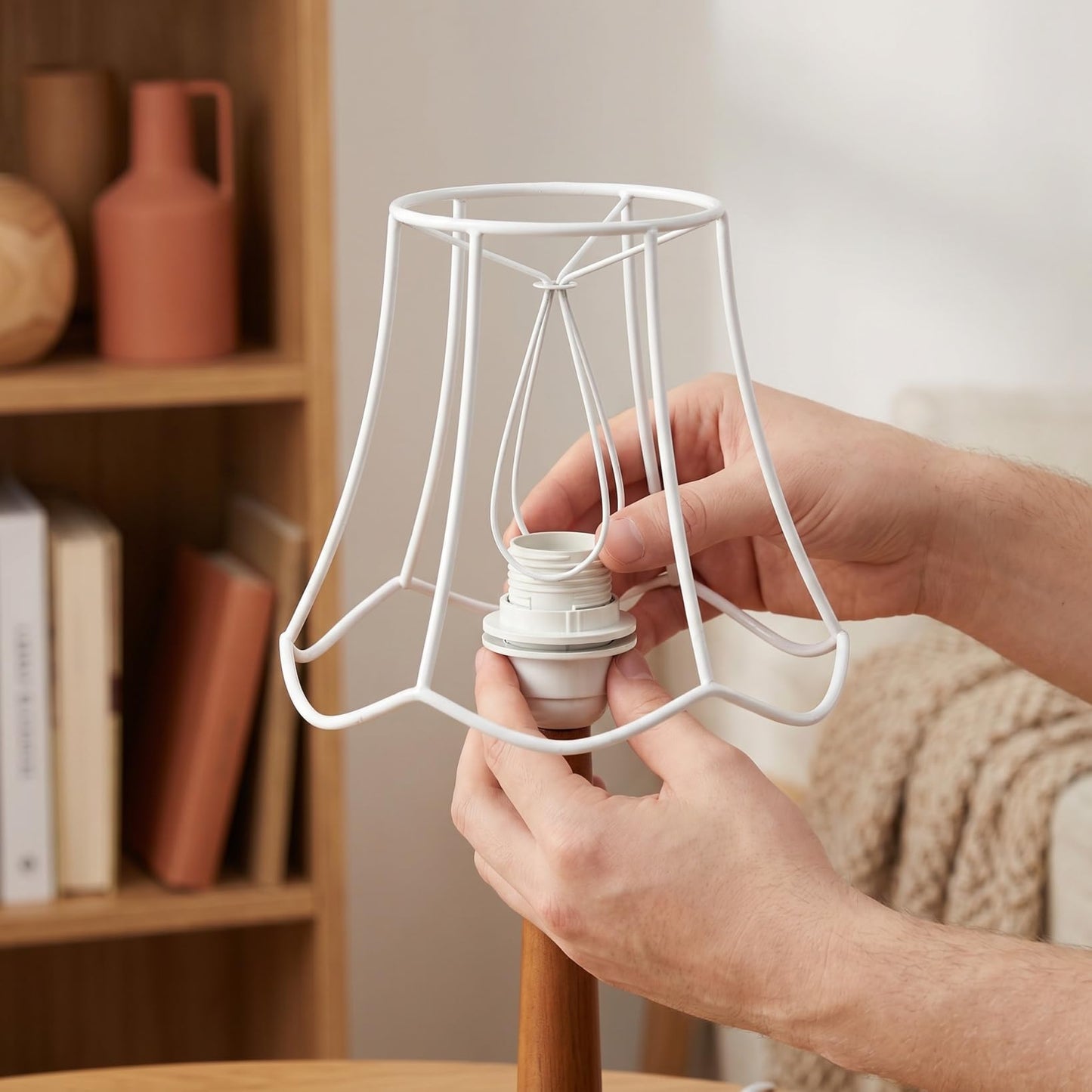 HOLIDYOYO Multi-Functional Lampshade Frame for E27 Bulb Diy Wire Lamp Shade Stand Compatible with Table Lamps and Pendant Lights Minimalist Metal Cage for Home Lighting