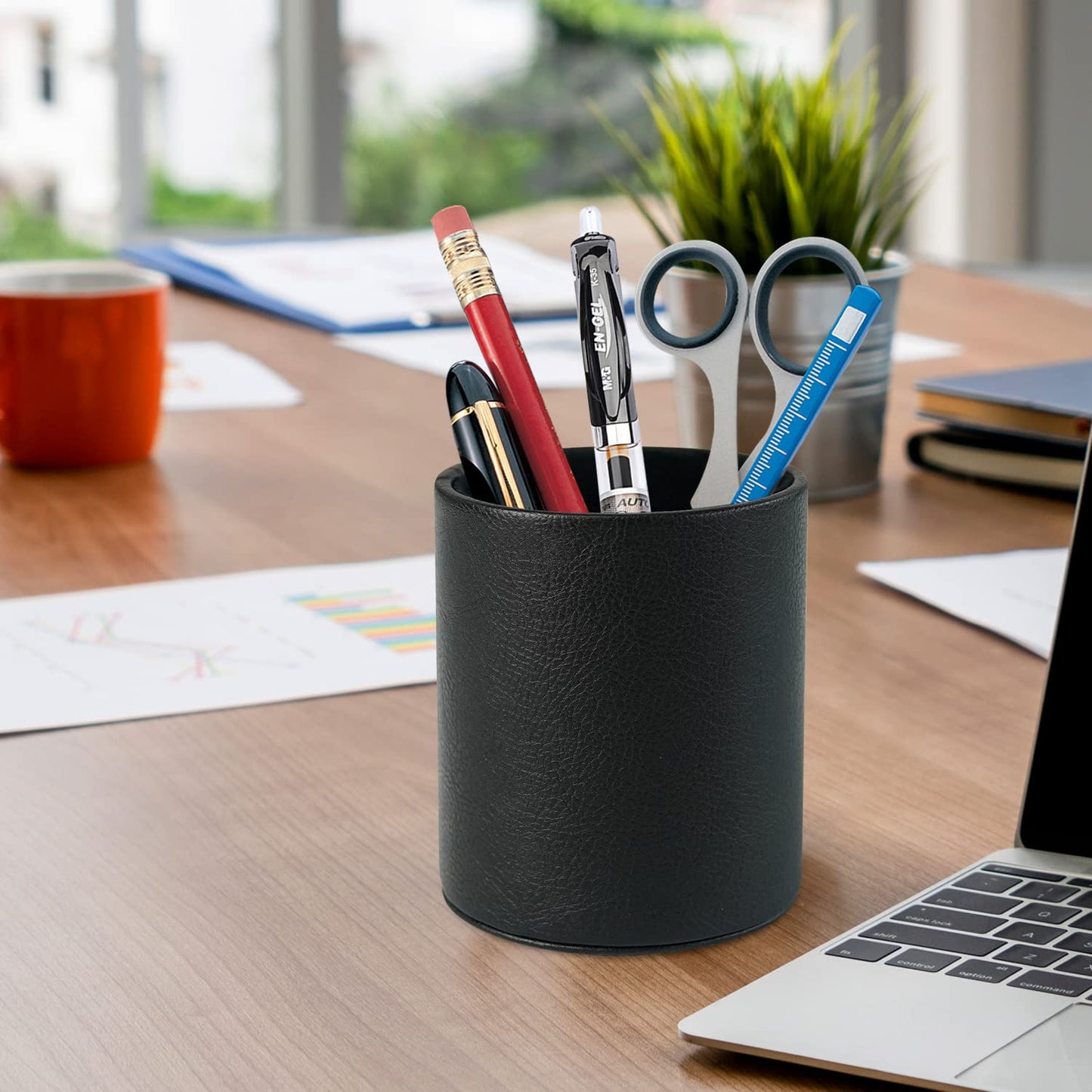 HEISHAYU PU Leather Pencil Pen Holder Cup Stand,Desk Accessories Holder,Makeup Brush Storage Organizer,Desktop Stationery Organizer for Office School Home Supplies (Black)