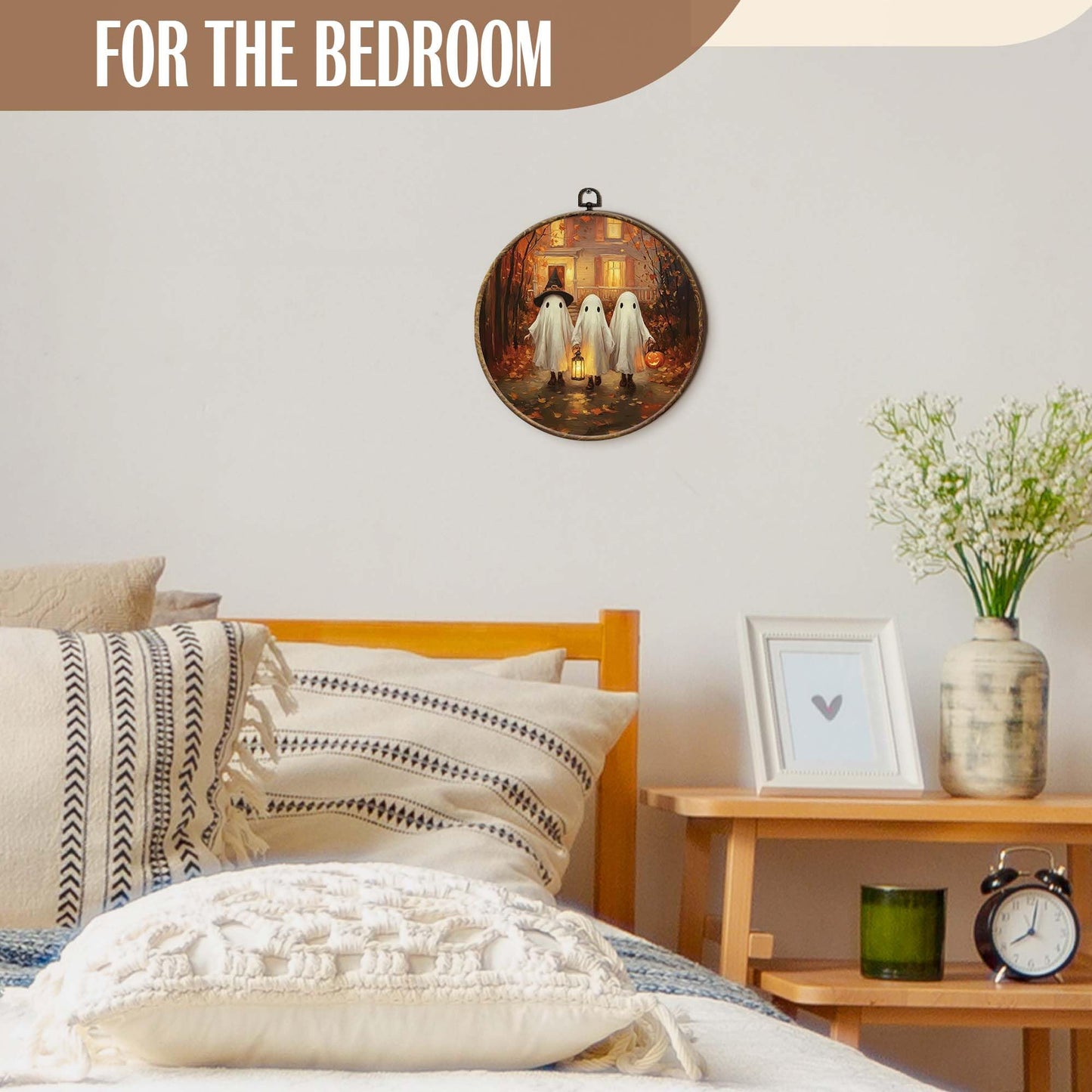 FSTCSV Fall Halloween Ghost Round Wall Art Framed, Fall Leaves Pumpkin Ghosts Canvas Prints Wall Hanging Art, Spooky Cute Witch Hat Ghost Autumn Circle Walls Decor for Home Bedroom, 10x10in