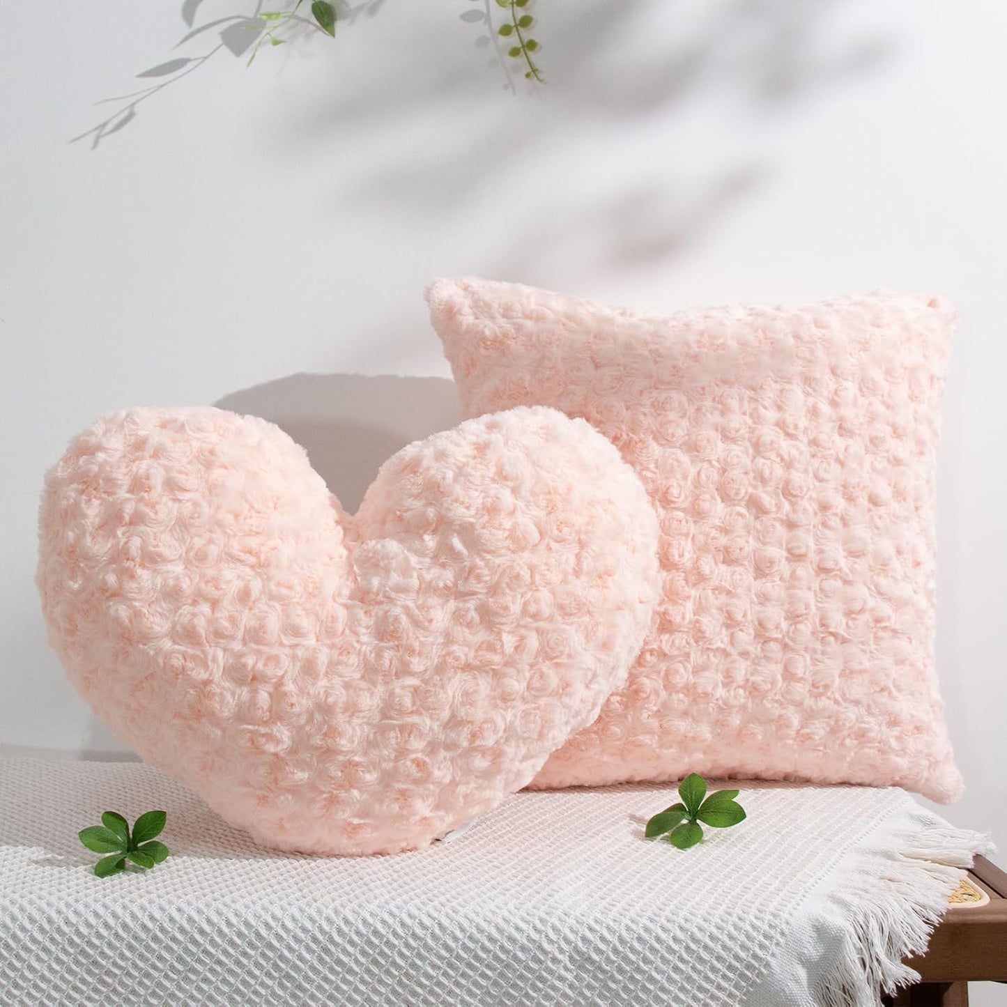 18"x18" 600g 6D Cozy Peach Pink Square Throw Pillow with Insert Decorative Cushion Faux Rabbit Fur + Plush PP Cotton