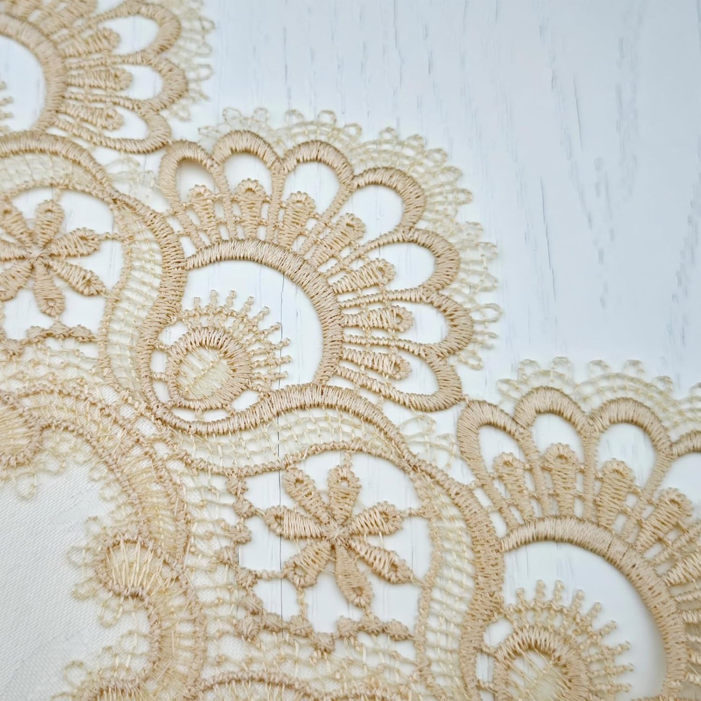 1 Pack Chic Lace Doilies Tablecloth for Side Tables