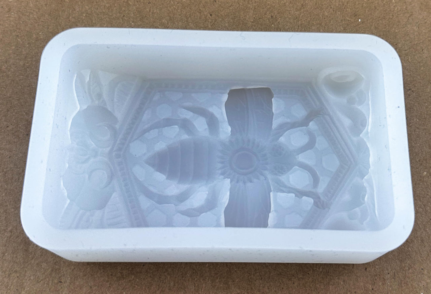 Honey BEE Silicone Mold for SOAP Making Plaster Wax Resin Clay Cake