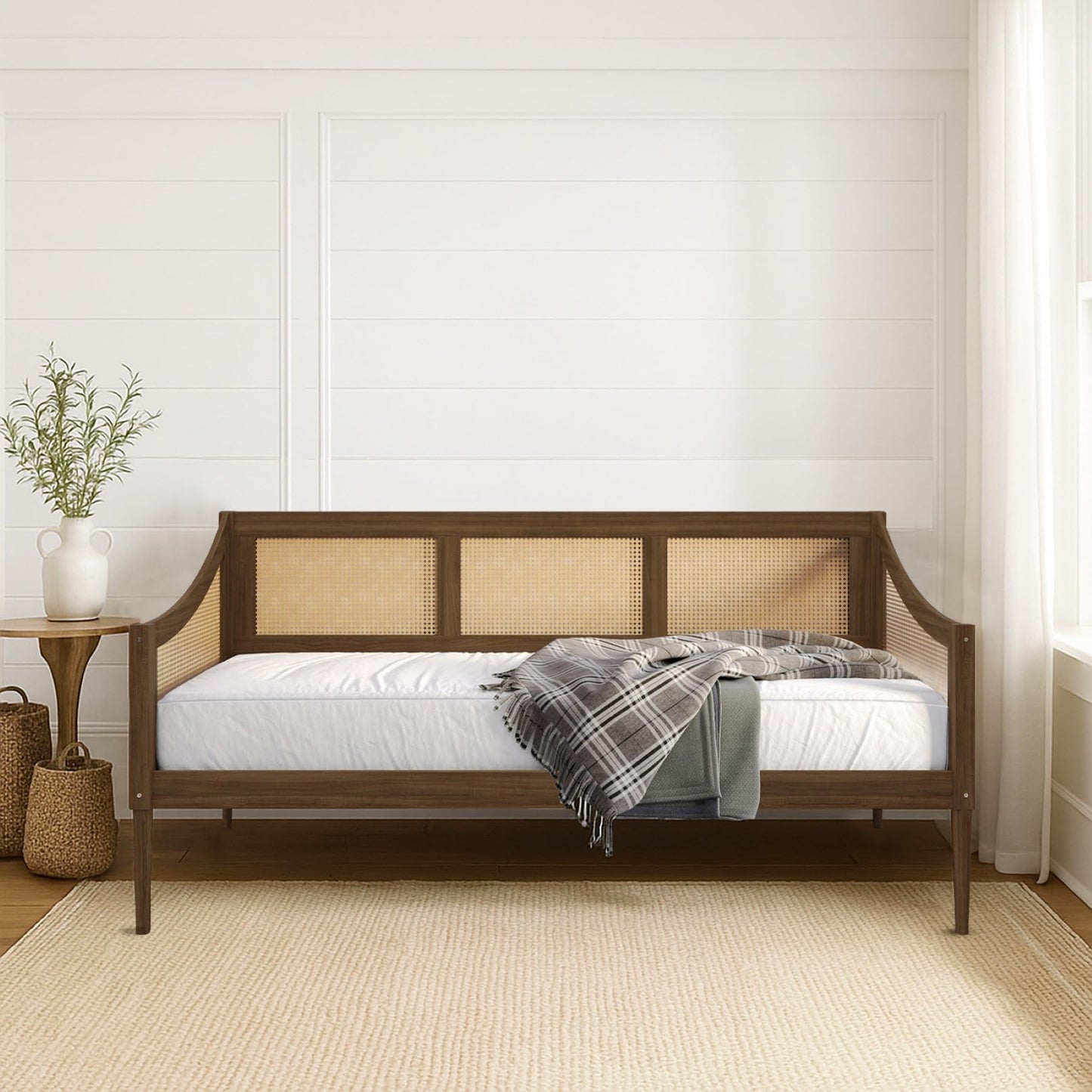 HOME DESIGN Elko Twin Daybed with Natural Wood Grain Frame and Rattan Accents, Solid Wood, Brown