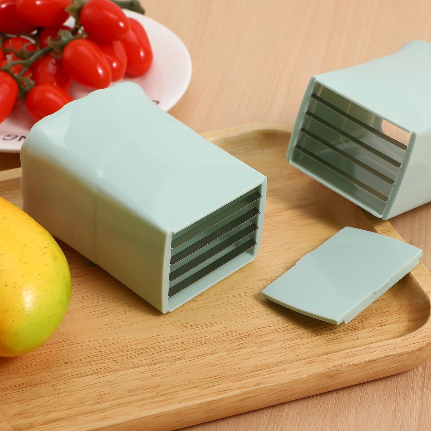 Luxshiny 2Pcs Fruit Slicer, Egg Slicer, Strawberry Cutter, Stainless Steel Tools for Soft Fruits and Vegetables, Green