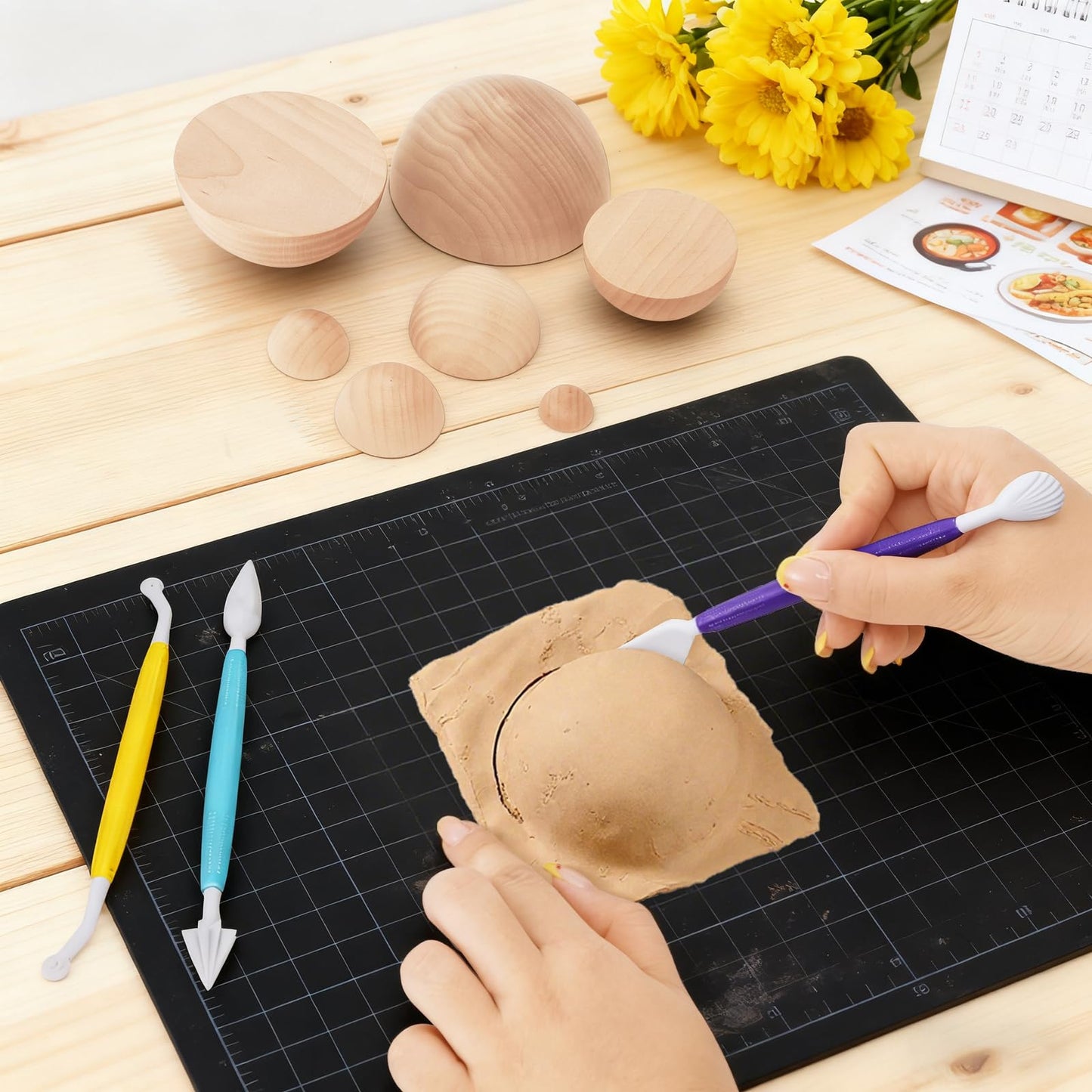 ZENFUN 8 Pcs 8 Sizes Half Round Pottery Tools Set, Wooden Ceramic Top Tool Clay Tools for Making Pottery Bowls and Plates, Wooden Split Balls Half-Round for DIY Crafts