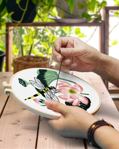 TINDTOP 5 Sets Embroidery Kit for Beginners Adult, Embroidery Kit for Beginners Include Embroidery Cloth Hoops Threads for Craft Lover Hand Stitch with Embroidery Skill Techniques