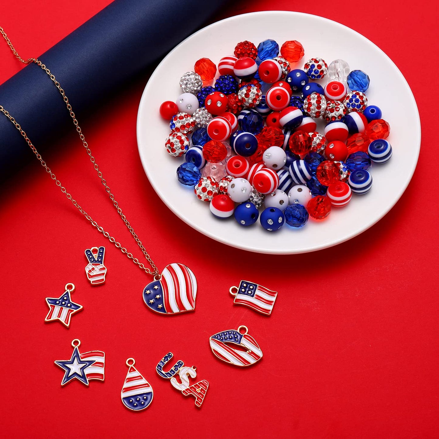 CEALXHENY 1050PCS+ American Flag Charms 4th of July Patriotic Beads for Jewelry Making Independence Day Star Heart Pendants for Necklace Earring Bracelet Making DIY Crafts Festive Decorations