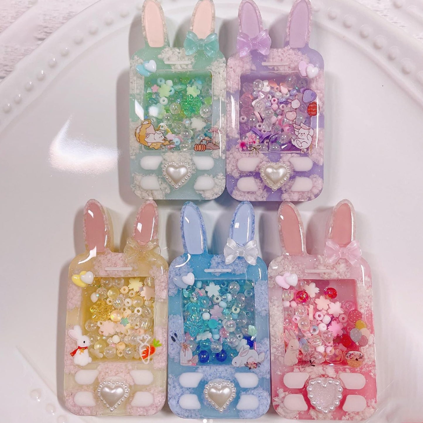FUNSHOWCASE Resin Shaker Molds Set Mobile Phones Keychain Charm Pack of 8 Silicone Trays Seal Films Precision Tip Applicator Bottle Kit Bundle