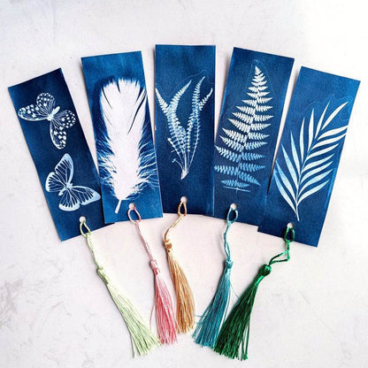 30 Pcs Cyanotype Paper Sun Print Paper Kit High Sensitivity Nature Drawing Printing Sunprint Sun/Solar Activated A5 Paper for Flower Press DIY Arts Crafts Projects
