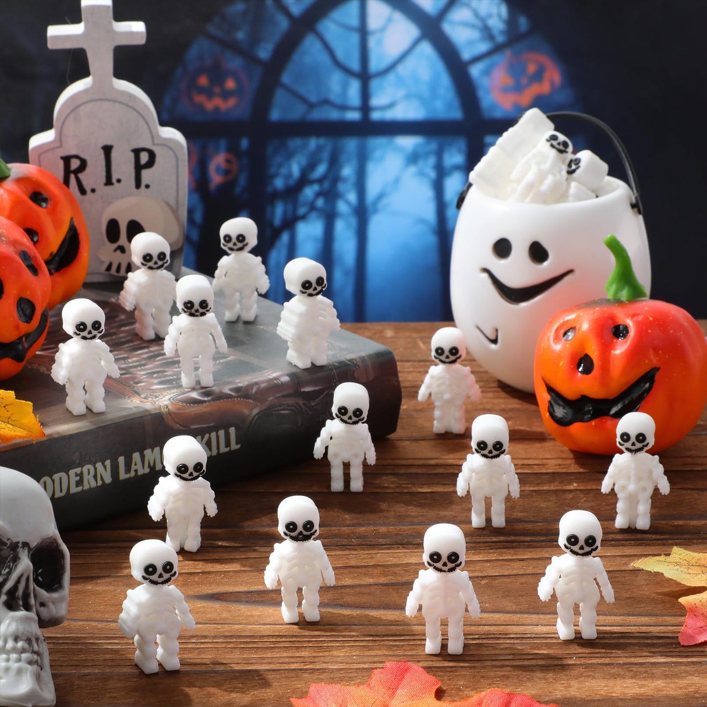 VioraWhite 50 Pcs Halloween Mini Skeleton Figures Tiny Resin Skeleton Figurines Miniatures Skulls Figures Ornaments for Halloween Party Favors Gifts to Hide and Seek Garden Dollhouse Decor(White)