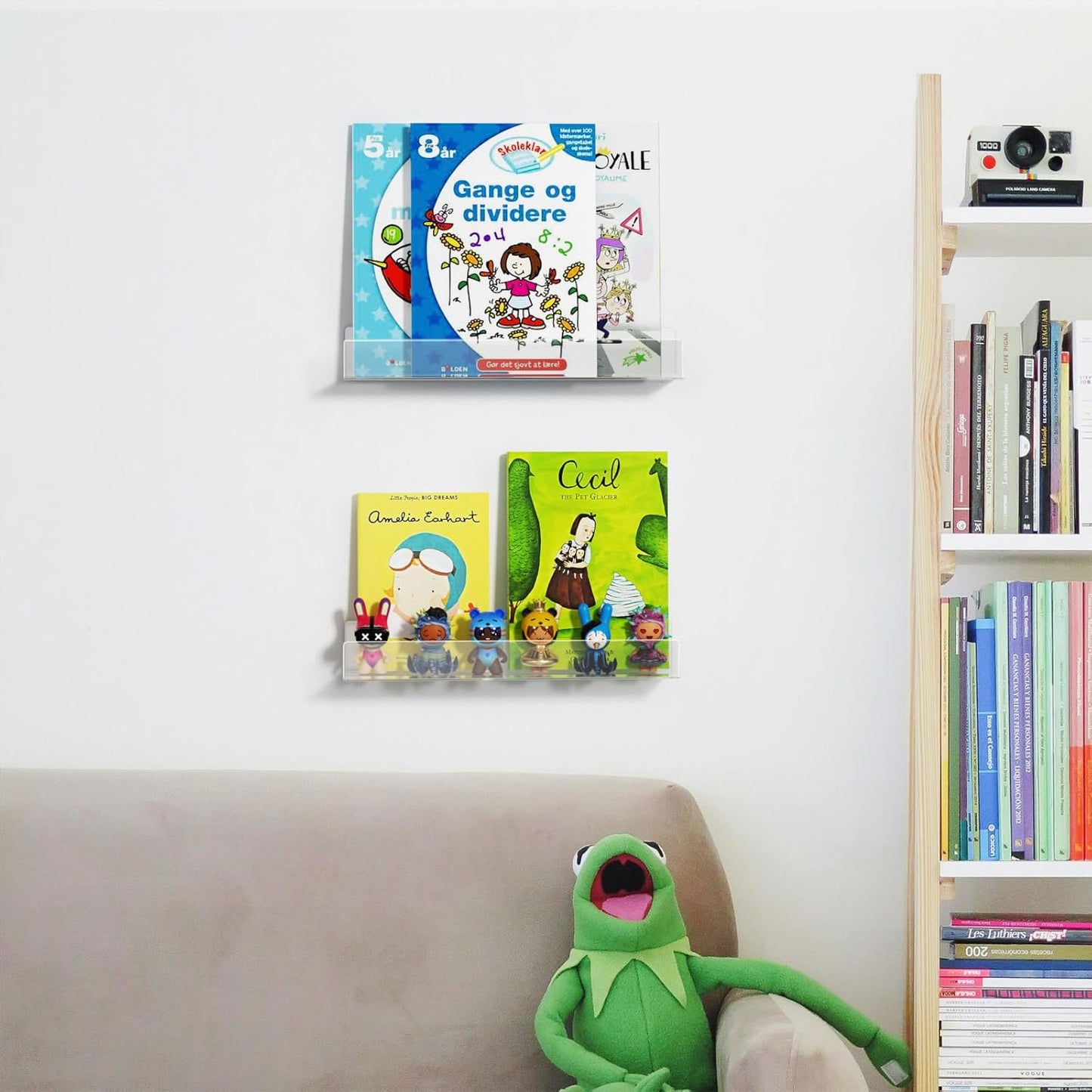 16.5-Inch 2-Pack, NIUBEE Acrylic Floating Bookshelves, Clear Modern Wall Shelves for Child/Toddler Invisible Ledge Book