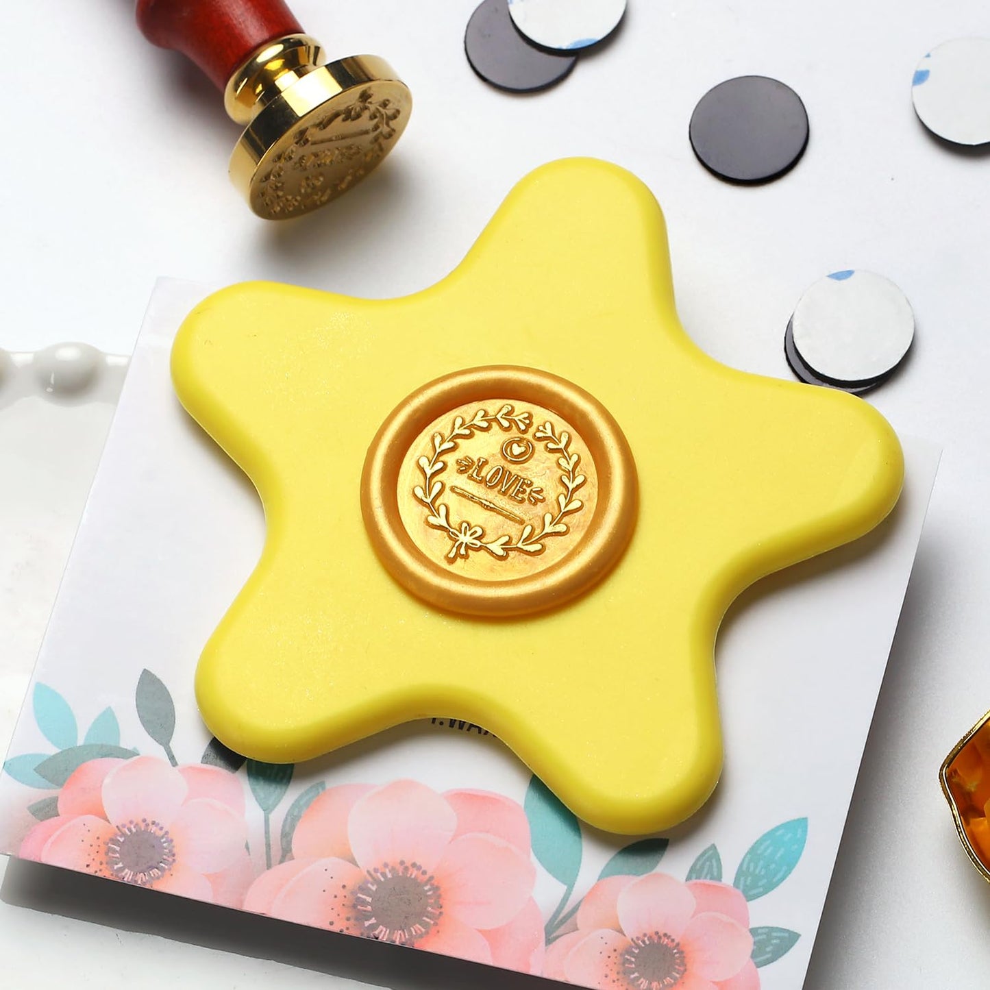 VSECUON Flower Initial Alphabet C & Eucalyptus Wax Seal Stamp Kit with 2 Brass Heads Electric Wax Seal Warmer 600 Sealing Beads Ideal for Wedding Invitation Gift Wrapping Christmas (Floral C Kit)
