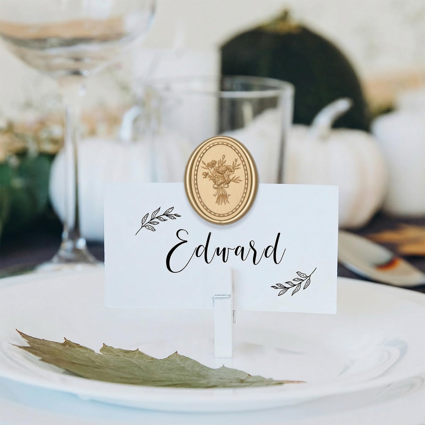 UNIQOOO Wax Seal Stickers - Vintage Photo Frame Floral Bouquet Wedding Invitation Envelope Seal Stickers, 50 Pcs Self-Adhesive Light Gold Stickers, Perfect for Invitation, Christmas, Gift Wrapping