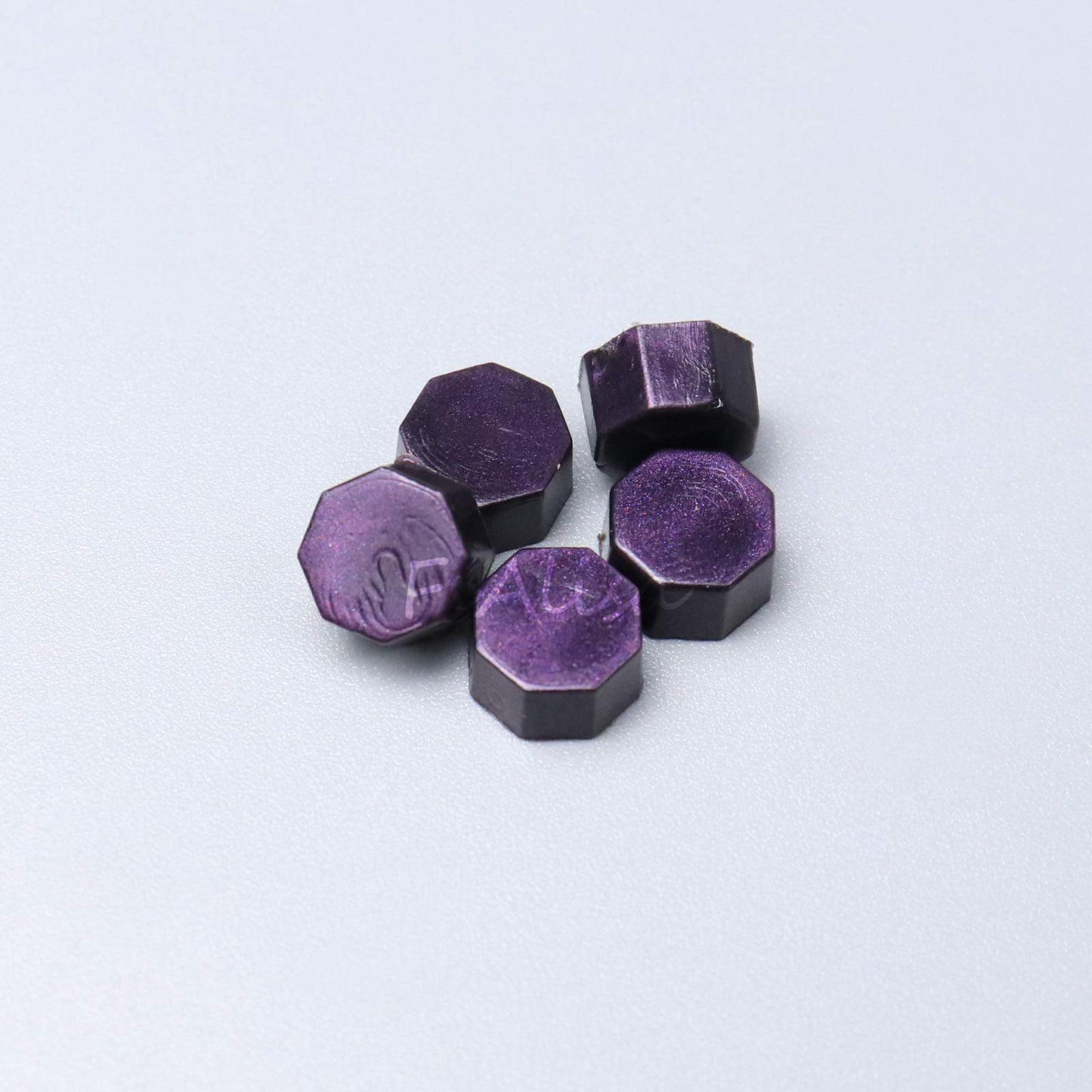 FsAlisa Wax Seal Beads 200pcs Octagon Wax Sealing Beads for Wax Stamp Sealing Perfect for Embellishment of Wedding Invitations, Christmas Cards, Envelopes, Wine Packages (Dark Purple)