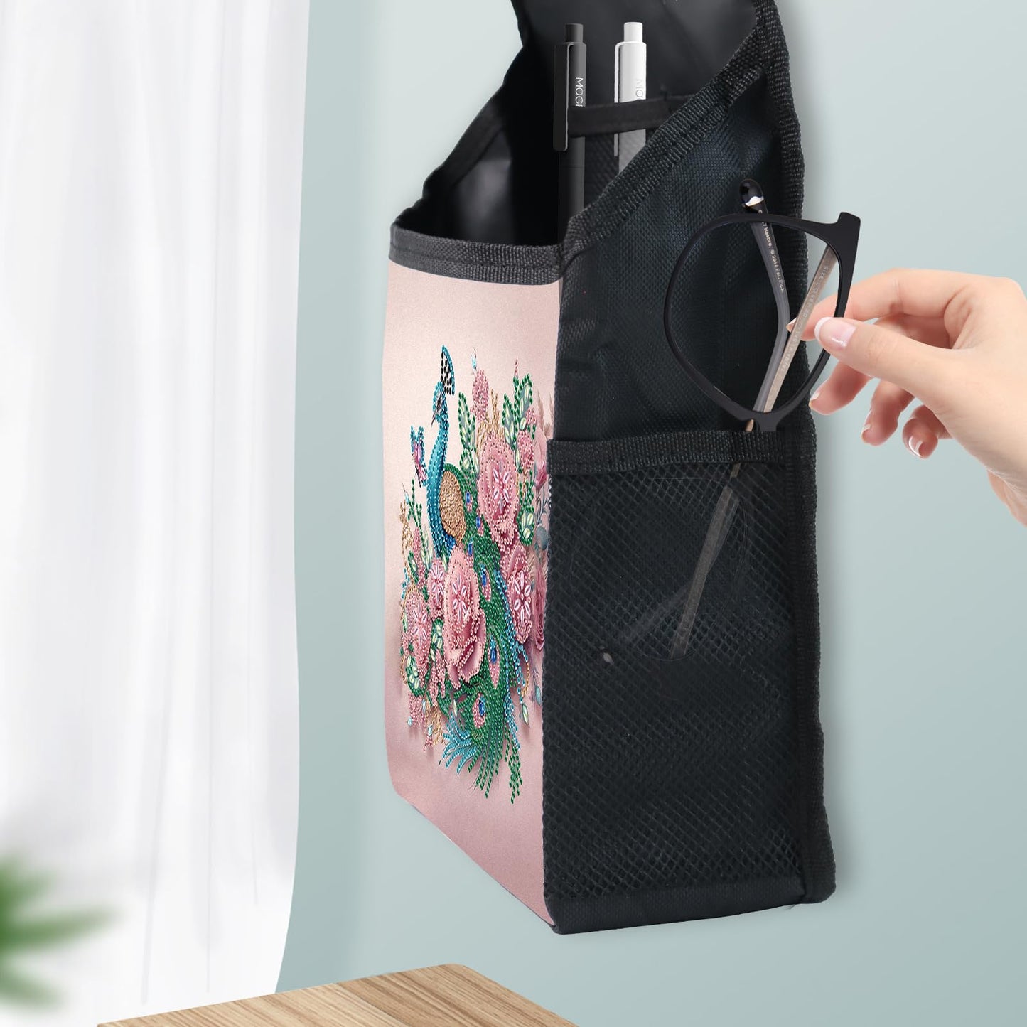 Diamond Painting Storage Organizer Kit with Beautiful Pattern Design Round and Special Shape Diamond Art Kit，Door Hanging Holder Suitable for Storing Small Items, Foldable Wall Pouch Without Hooks
