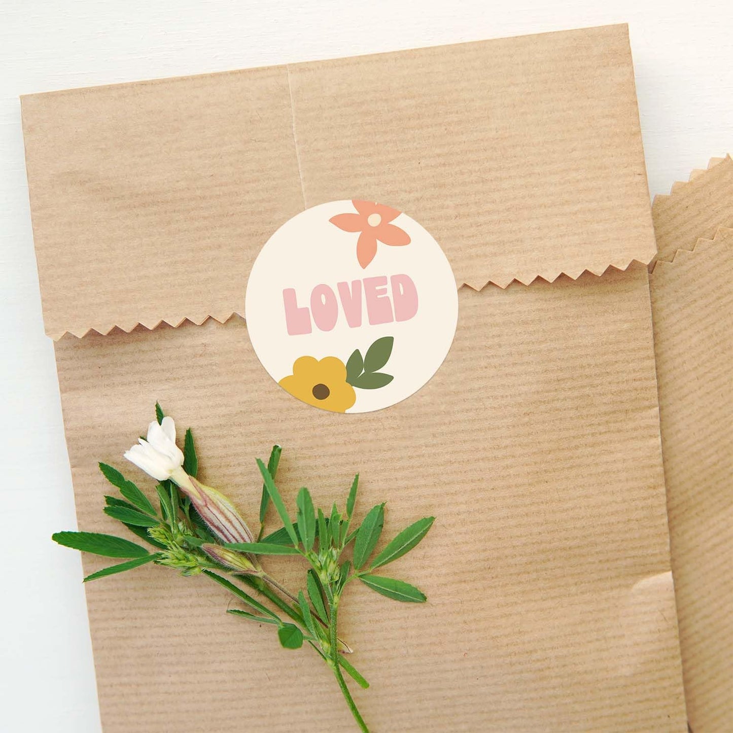 Retro Floral Encouraging Stickers / 500 Worthy Valued Loved Stickers / 1.5" Round Motivational Labels / 4 Alternating Uplifting Flower Designs