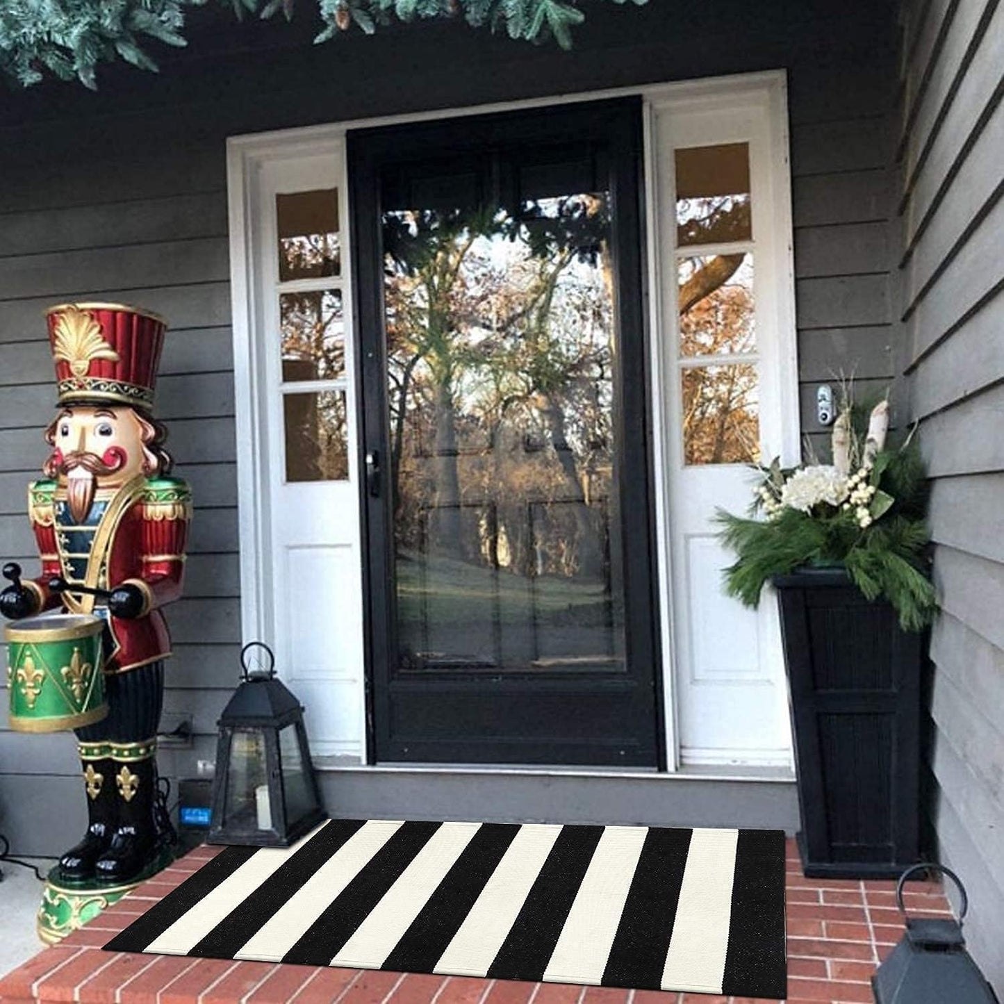 LEEVAN Black and White Striped Door Mat, 2'x4', Washable Reversible Cotton Woven Rug for Indoor/Outdoor