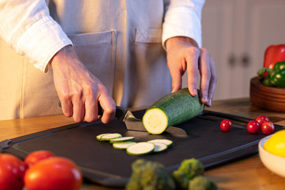 Zyliss Offset Santoku Knife – Sharp German Stainless Steel Blade – Sustainable Wheat Straw Handle – Precision Kitchen & Vegetable Knife – Dishwasher Safe – 3.9 inches