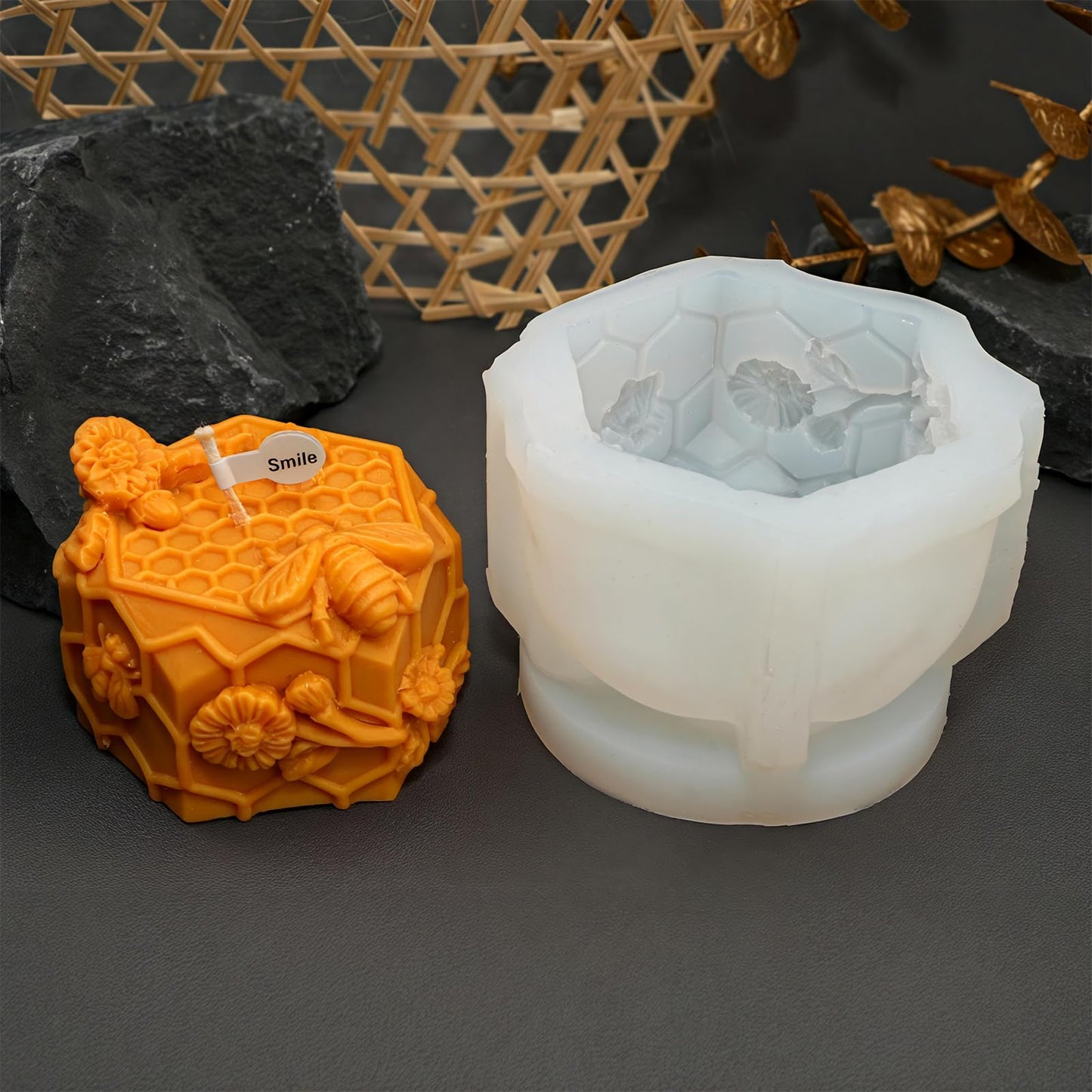 2PCS-3D Honeycomb Pillar Candle Silicone Mold DIY Embossed Bee and Flower Bee Cylinder Aromatherapy Candle Plaster Molds Handmade Home Decor Gift(Honeycomb Mold-11)