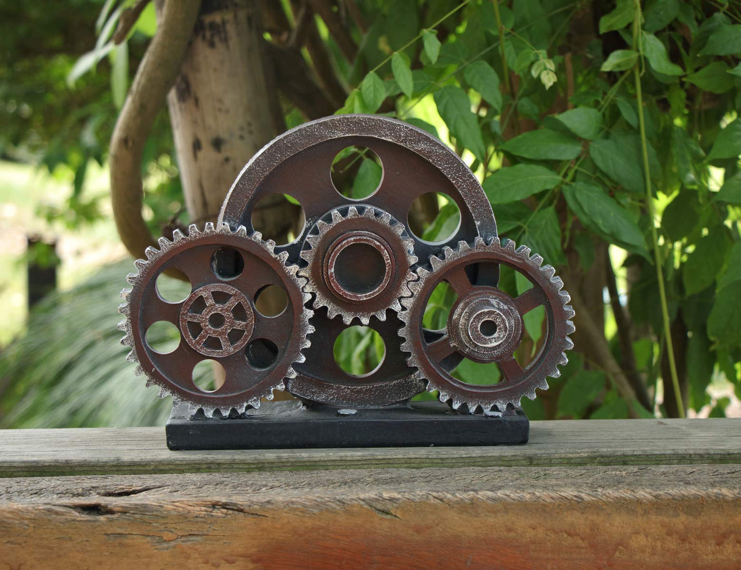 Rmdusk Industrial Steampunk Gear Train Figurine, Cog Wheel Statue, Resin Model, Home Bar Décor Ornament 7.7" H Copper
