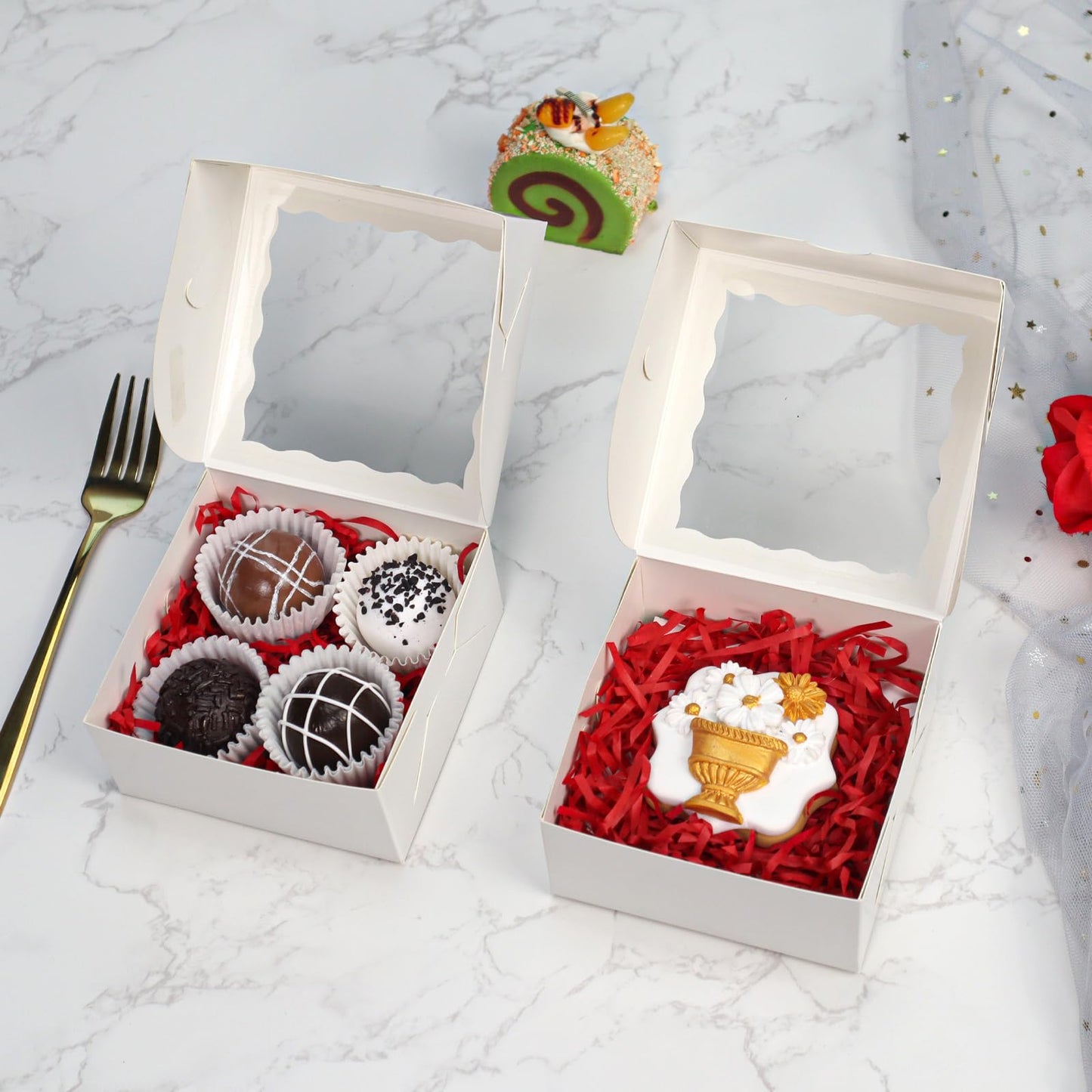 TEMLQPACK 100pcs 4x4x2 Inch Party Favor Boxes (Bakery/Chocolate/Donut)