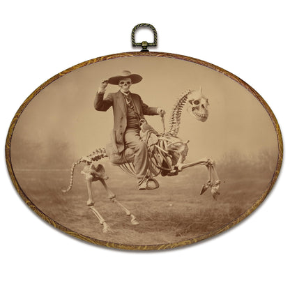 kdqua Funny Western Cowboy Skeleton Oval Wall Art Decor, Western Canvas Artwork Framed, Rustic Spooky Skeleton Skull Wall Hanging Decorations for Home Living Room Bedroom, 11.4x8.6 Inch