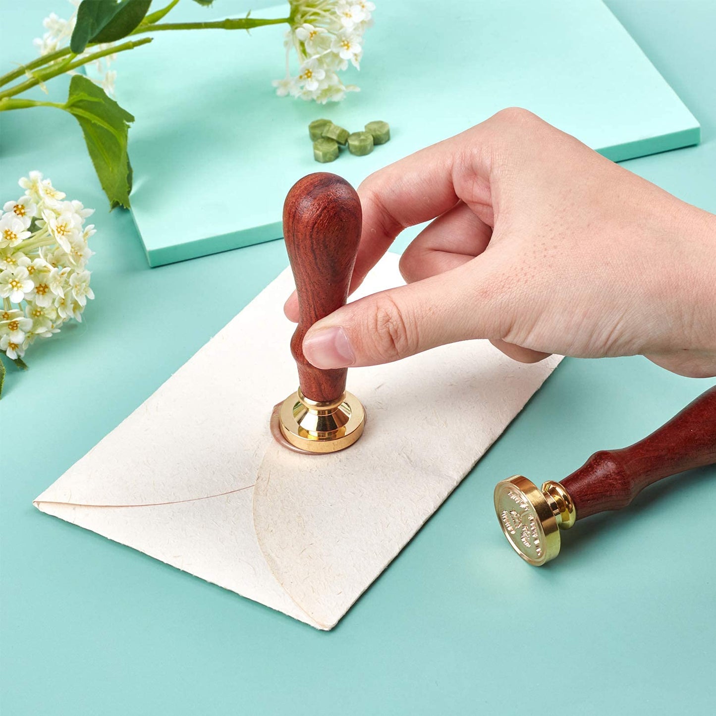 CRASPIRE Cherry Flower Wax Seal Stamp Set + 200pcs Pink Sealing Wax Beads + Melting Spoon + 3pcs Candles for Wedding Invitations Envelops Cards Gift Letter Wrapping Wine Packages