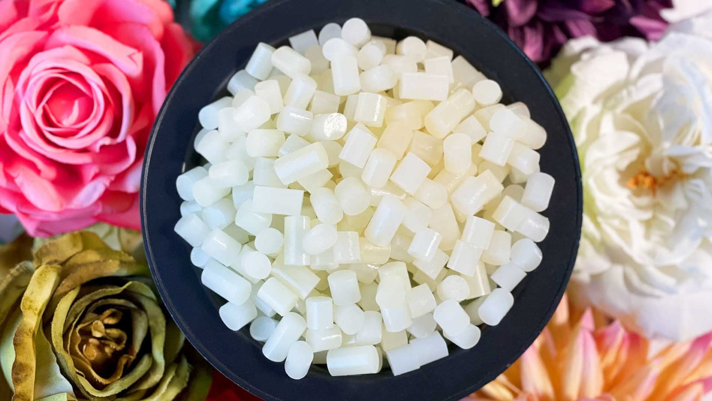 Surebonder B-2001 Less Stringing Skillet Glue Cube Pellets for Crafts and Floral Projects, 1 lb Bag, Use in Surebonder Glue Skillets, Cream Color