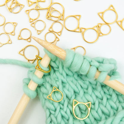 Cat Ear Knitting Stitch Markers, 30Pcs Household Cat Shape Crochet Stitch Markers Gold DIY Handcraft Plating Cute Stitch Marker Rings for Knitting Crochet Craft DIY Jewelry Making