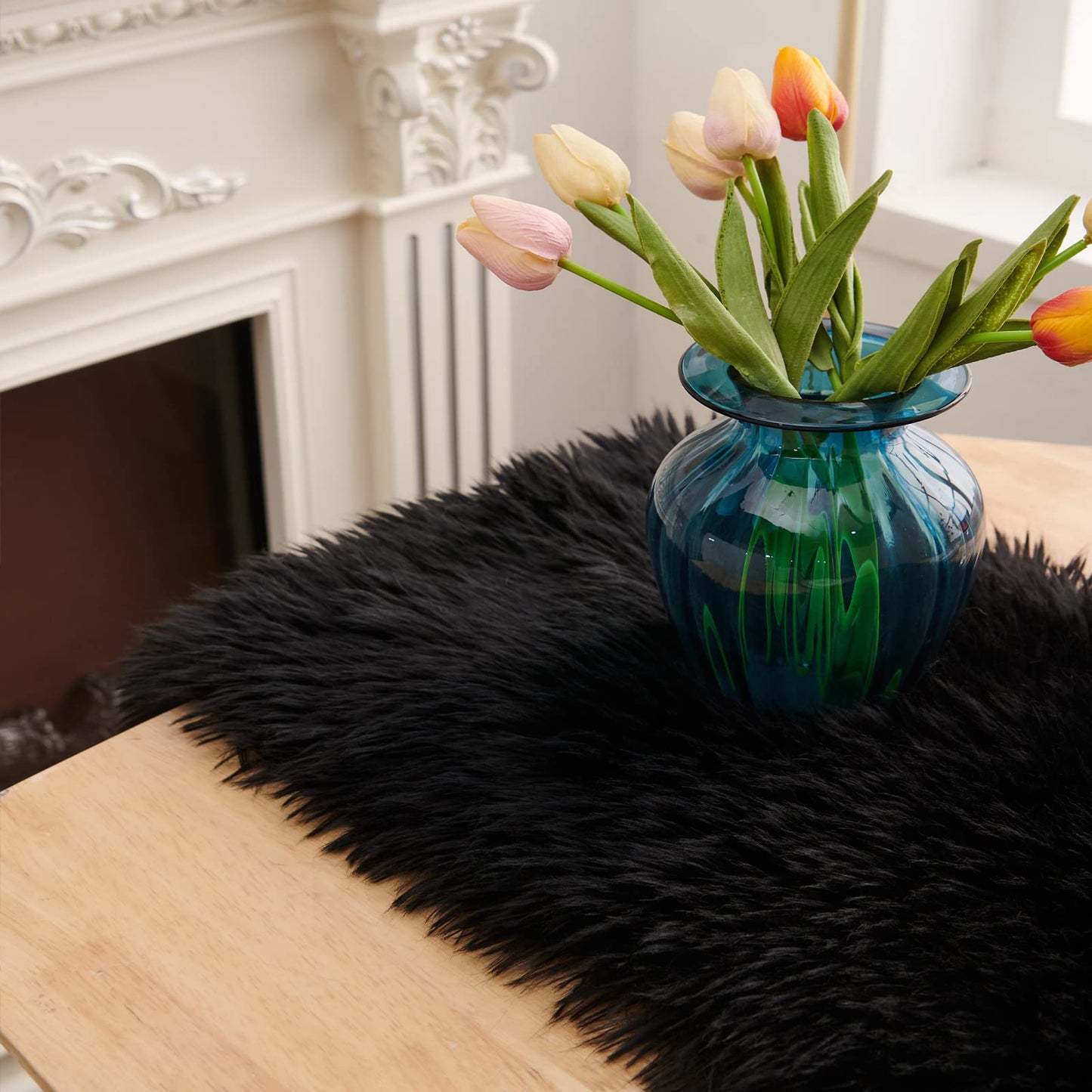 Table Runner, Modern Black Thanksgiving Fur Table Runners for Christmas Wedding Party Holiday Birthday Home Farmhouse Dining Coffee Table Decor, Decoration Rug Bed Runner for Table