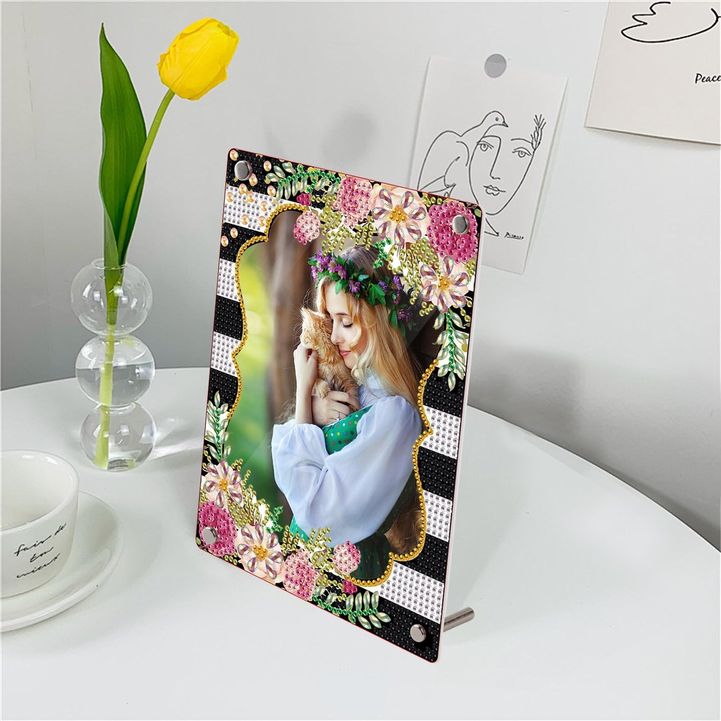 5D Diamond Art Painting Kits Photo Frames with Stand, Diamond Art Photo Frame Kits Desktop, 5D Special Shape Crystal Rhinestones Diamond Art Kits for Living Room Office Table Decor (Black White)