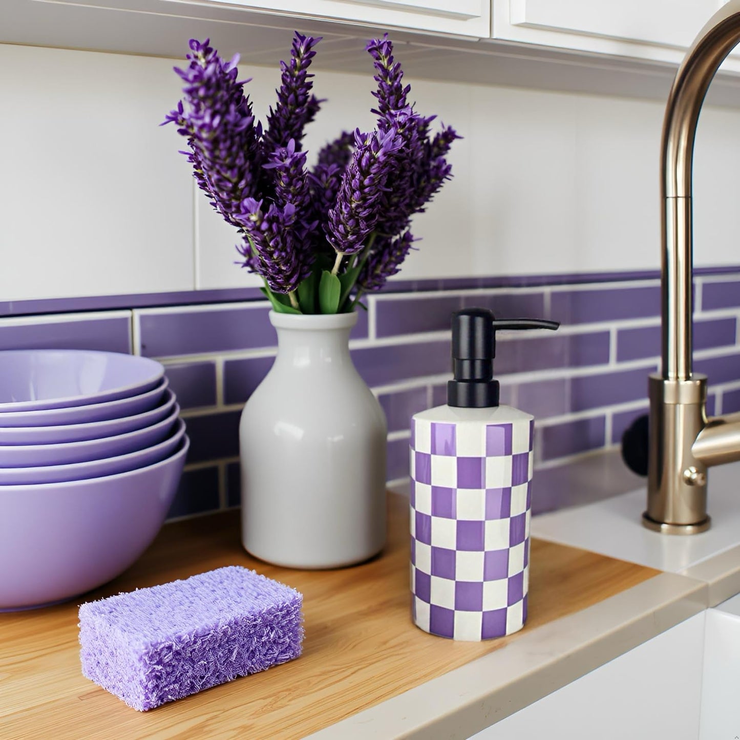 Hand Soap Dispenser, Purple Soap Dispenser with Stainless Steel Pump for Bathroom/Kitchen Countertop, Ceramic Modern Cute Refillable Lotion/Liquid Bottles for Bathrooms,Lavender Bathroom Decor (15oz)