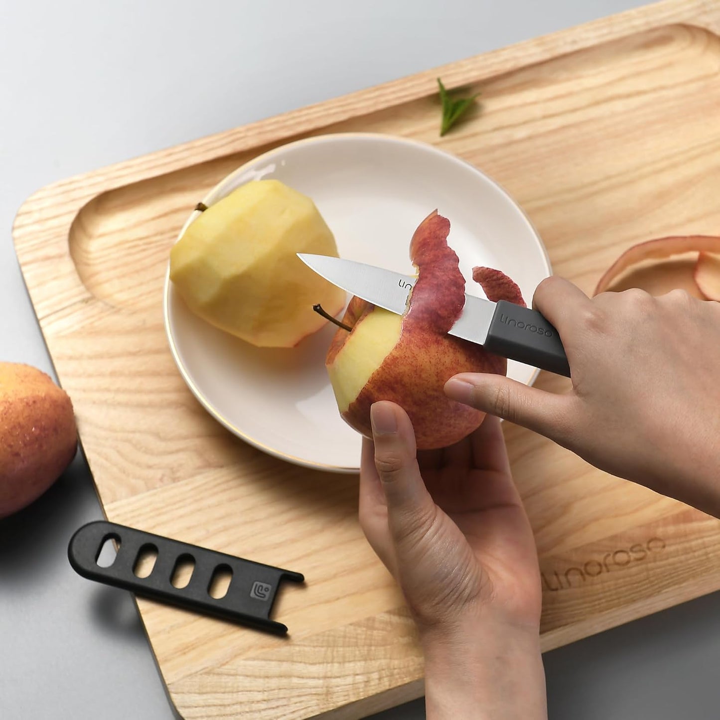 linoroso Paring Knife Set - 4 Piece 3.5" Premium Stainless Steel Kitchen Knives with Covers
