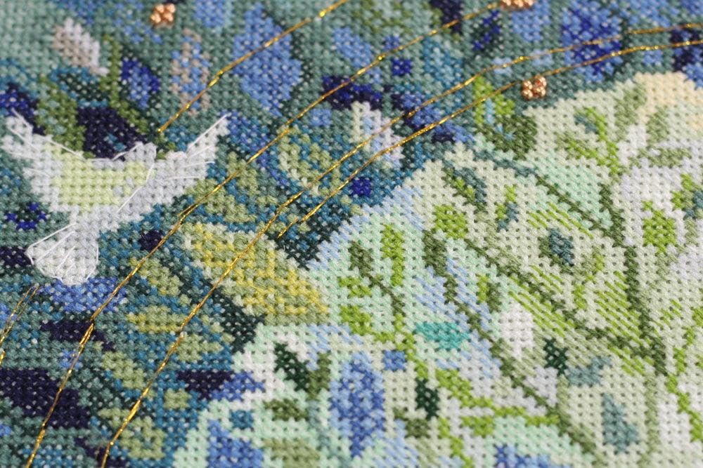 Wizardi Cross-Stitch kit - World Tree. Beginner Embroidery Kit for Adults. Cross-Stitch Supplies. Needle, Canvas, Scheme, Floss and Floss Organizer Kit. AH-049 Abris Art