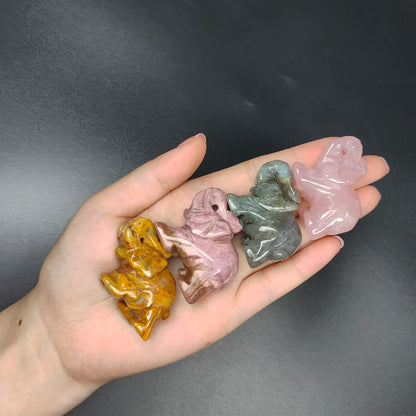 Wemeki Gemstone Elephant Figurines Mix 6PCS, Hand Carved Elephant Statue Healing Crystal Guardian Stones Figurines Statues Reiki Animal Stone for Home Decorations 1.5''