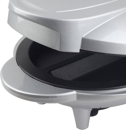 Brentwood Electric Omelet Maker, Non-Stick, Silver