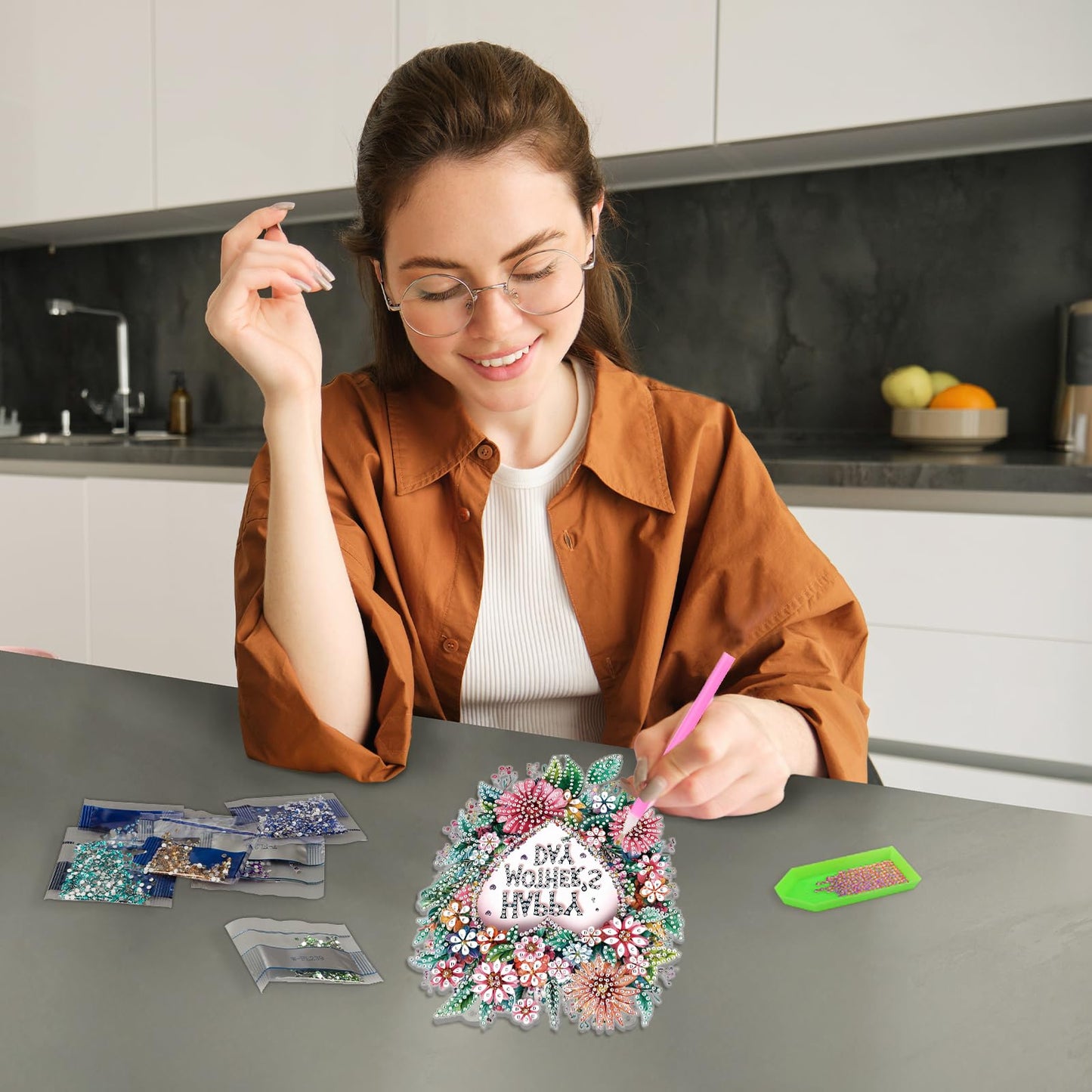 MAXBYE Diamonds Painting Kits Hanging Pendant, Special Shaped Crystal DIY Mother's Day Flowers Diamond Art, Diamond Art for Beginners DIY Crafts, Window Pendant Ornament for Home Decoration, 7.8in