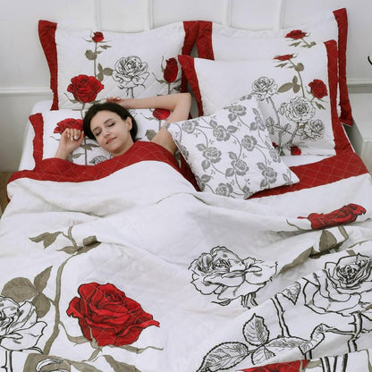EVENHUG Quilt Queen Size Red Rose Bedding Set Floral Bedspread Lightweight Reversible Bed Cover with 2 Pillow Shams for All Seasons 3 Pieces (92"X96")