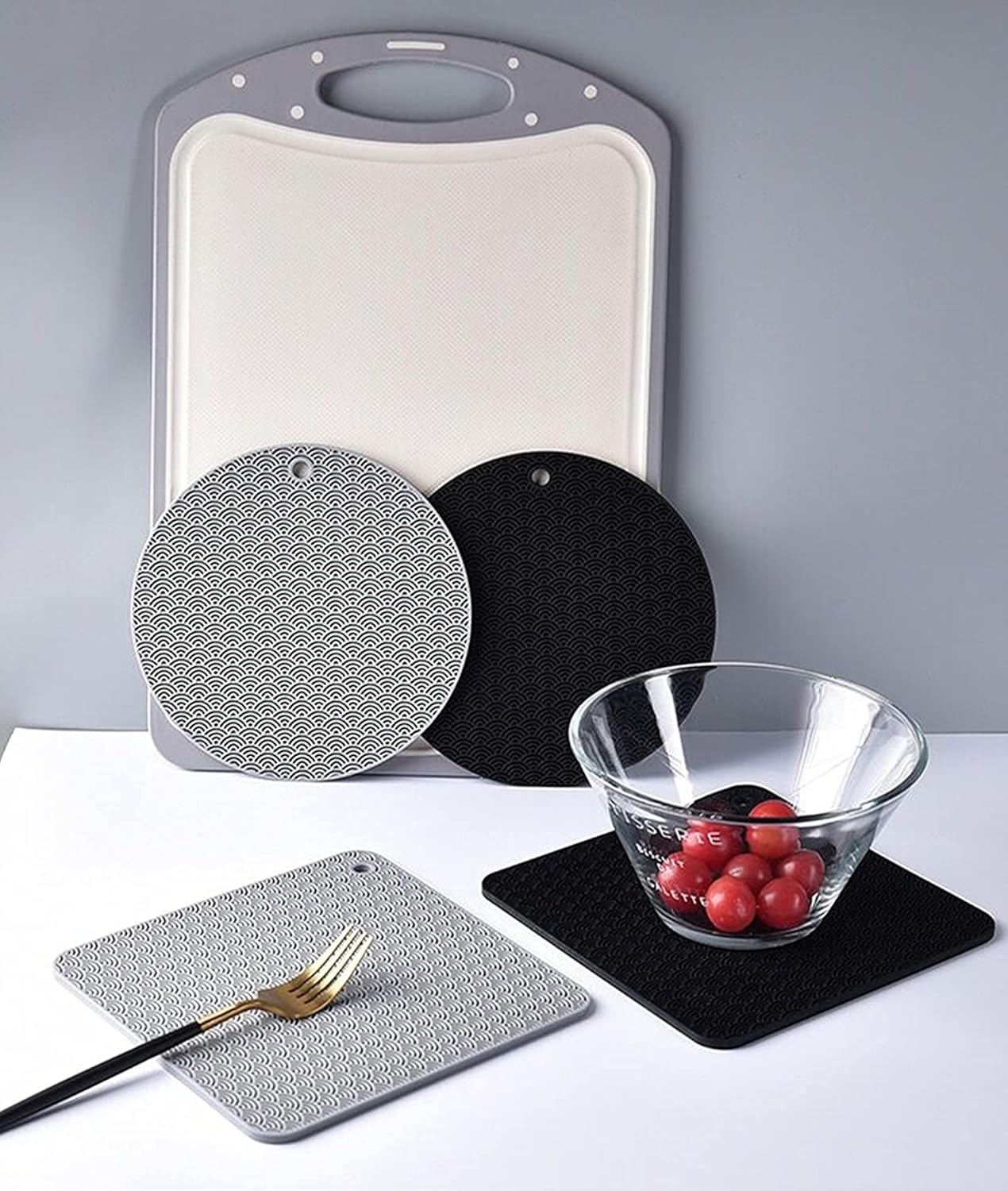 Silicone Trivets Mats for Hot Pots and Pans, Non-Slip Heat Resistant Hot Pads Set of 2, Black
