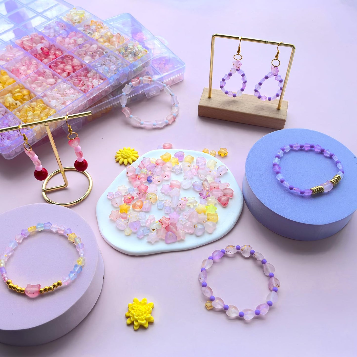 1300Pcs Pink Purple Assorted Acrylic Beads for Bracelet Jewelry Making, Frosted Star Heart Flower Cute Cat Head Shape Beads Matte Pastel Beads Cute Aesthetic Kawaii Bead for DIY Necklace Keychain