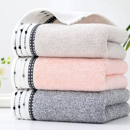YiLUOMO Grey Hand Towels Tiny Furball Decorative Design Super Soft 100% Terry Cotton Highly Absorbent Bathroom Hand Towel for Home, Hotel, Spa, Pool, Gym 13 x 29 Inch, 2 Pack