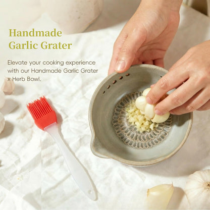 RIJATRAGAR Handmade Ceramic Garlic Grater Plate, 2-In-1 Herb Stripper Bowl With 7 Hole Sizes
