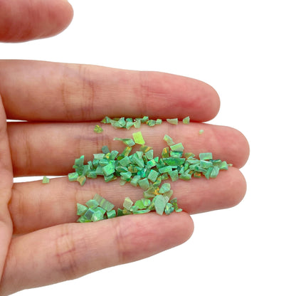 Gryrigns Crushed Created Opal Stone for Wood Inlay Resin Craft Jewelry Making DIY (Kiwi Green, 2 Grams)