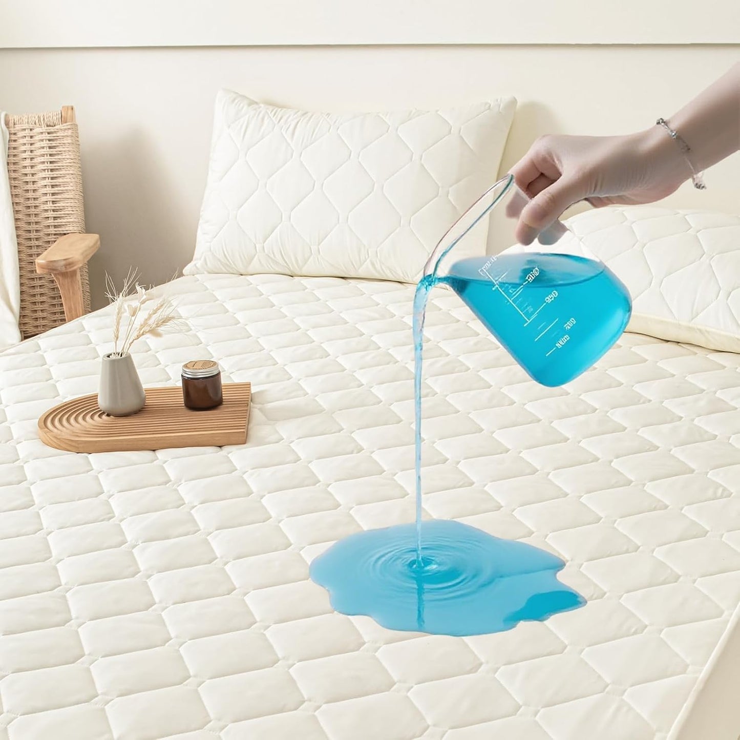 18 Topper+2pcs Waterproof Mattress Protector King, Deep Pocket King Mattress Pillow Cases - Leakproof, Oeko-TEX