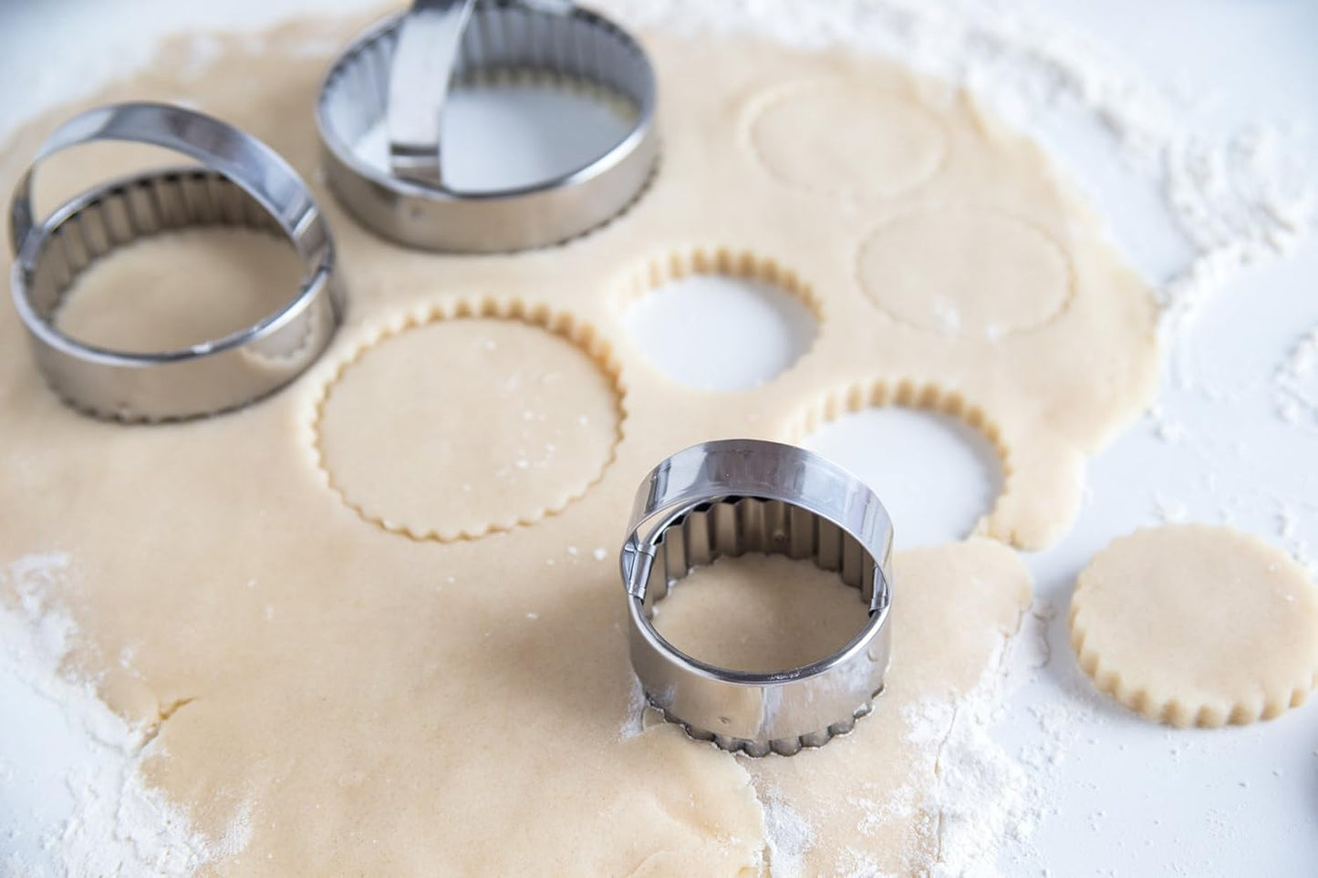 Fox Run Crinkled Cookie Cutter Set, Stainless Steel, 3-Piece