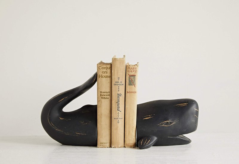 Creative Co-Op Whale Shaped Resin Bookends (Set of 2 Pieces)