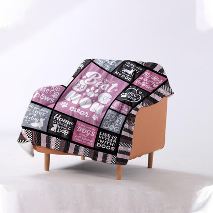 Dog Mom 50X60 Soft Throw Blanket 310 Grams Pink Throw Gifts for Dog Lovers Meaningful Mother's Day Present for Dog Moms Owners Designed for Easy Maintenance