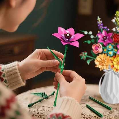 Utbttor Flowers Bouquet Building Set,891PCS Artificial Plant Flower Kit Toy for Kids, Artificial Flowers Botanical Collection for Women Girls, Gifts for Mother's Day, Christmas & Home Decor