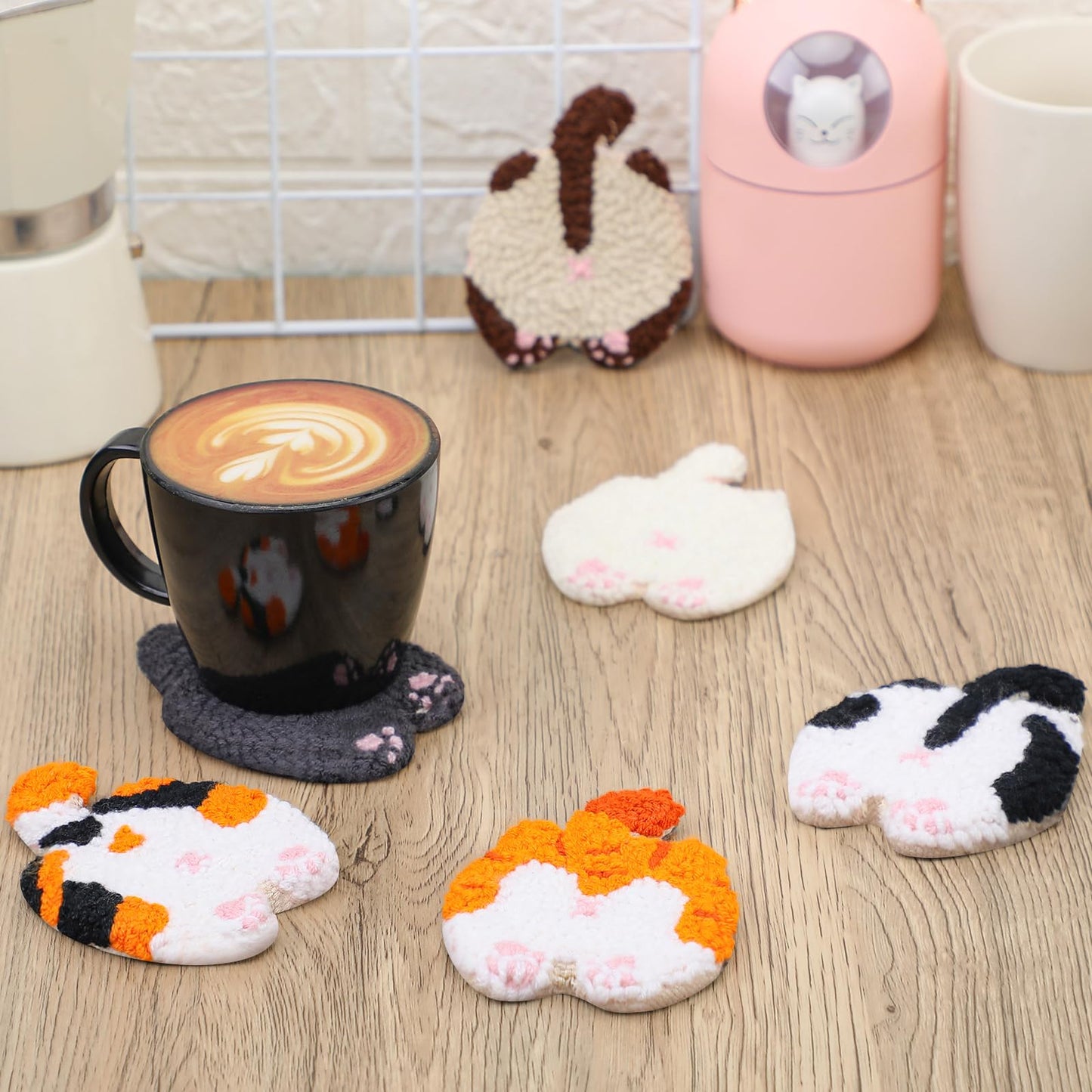 Vesici 6ps Cat Bum Punch Needle Kit, 6 Patterns Cat Butt Punch Coaster, Fun Woven Creative Coasters for Adult Beginners, Coasters Kit with Adhesive Felt, Yarns, Embroidery Hoop, Instruction