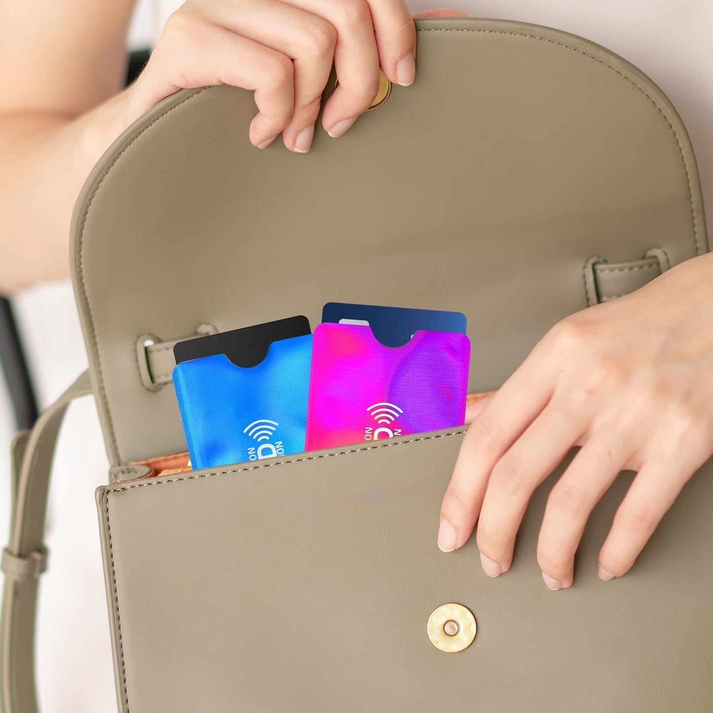 Yuanchu 10pcs RFID Blocking Sleeves, RFID Card Protector Holder Credit Card Sleeves Identity Theft Prevention for Women Men(10 Pcs)
